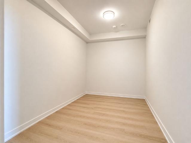 For Lease 15 ELLERSLIE Avenue Unit# 2107, Toronto, Ontario
