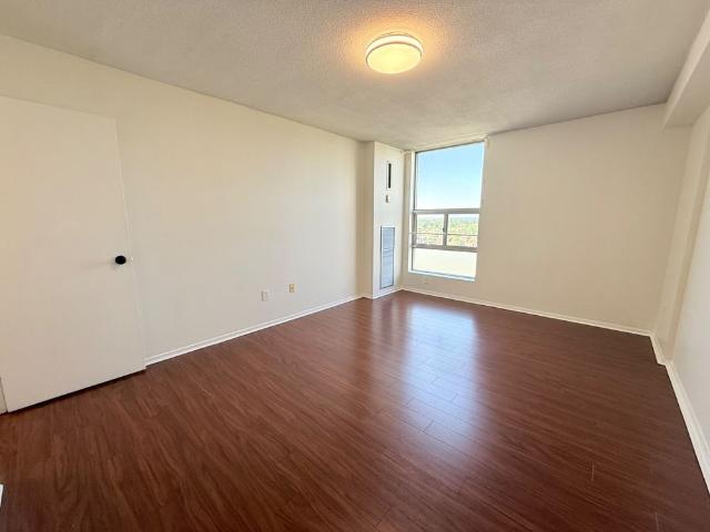 For Lease 15 Kensington Road Unit# 1011, Brampton, Ontario