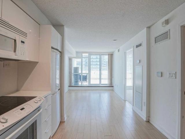 For Lease 15 Iceboat Terrace Unit# 1103, Toronto, Ontario