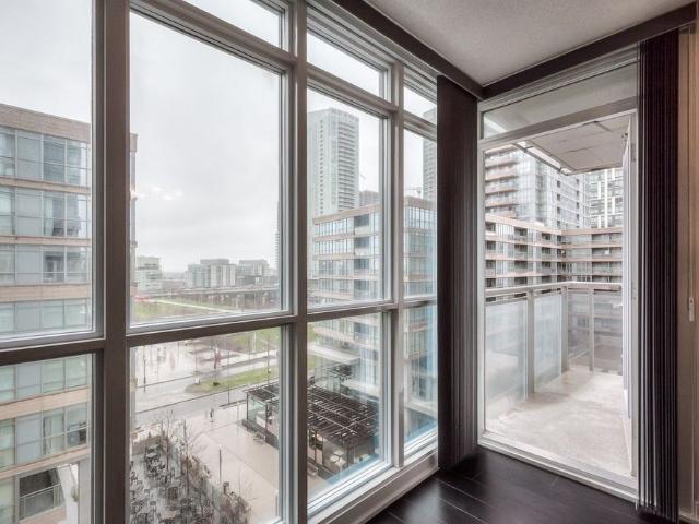 For Lease 15 Iceboat Terrace Unit# 836, Toronto, Ontario