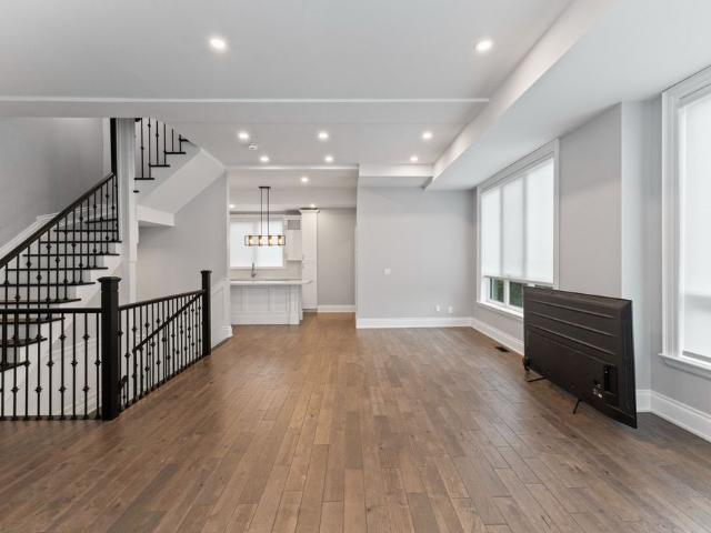 For Lease 15 Old Oak Drive, Toronto, Ontario