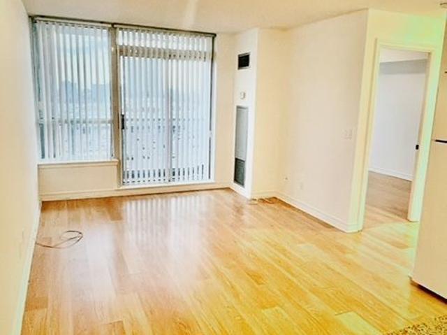 For Lease 15 North Park Road Unit# 801, Vaughan, Ontario