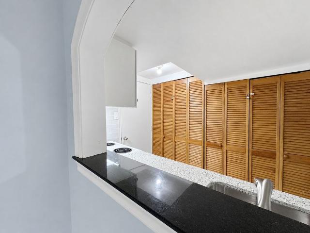 For Lease 15 Snowood Court, Toronto, Ontario