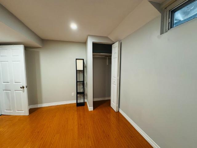 For Lease 15 Saintsbury Square Unit# Basement, Toronto, Ontario