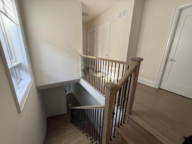 For Lease 15 Schmeltzer Crescent, Richmond Hill, Ontario