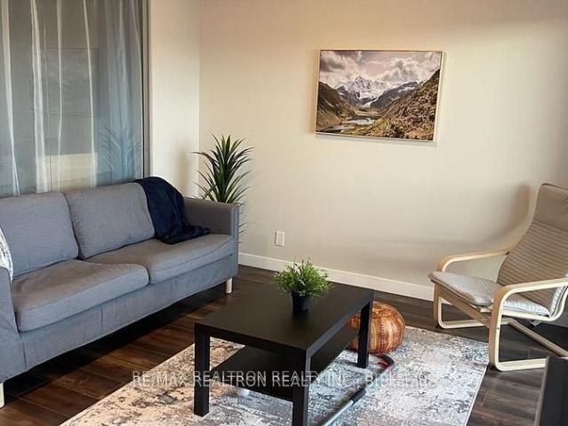 For Lease 15 Queen Street Unit# 1001, Hamilton, Ontario
