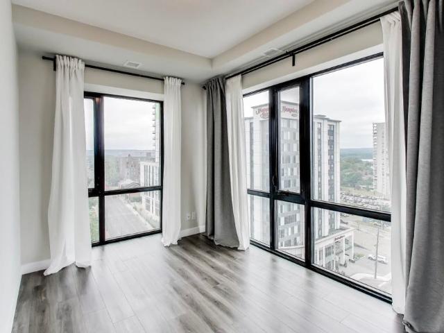For Lease 15 Queen Street Unit# 907, Hamilton, Ontario
