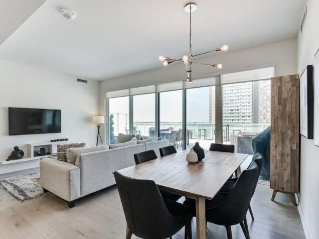 For Lease 15 Queens Quay Unit# 1006, Toronto, Ontario