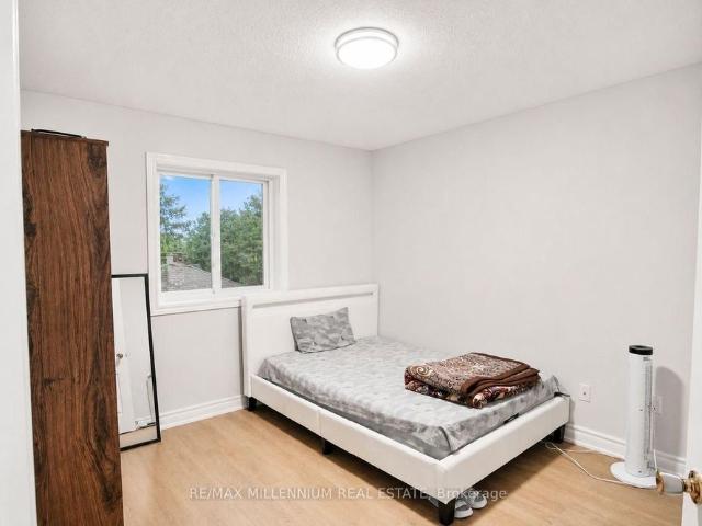 For Lease 15 Quinlan Road, Barrie, Ontario