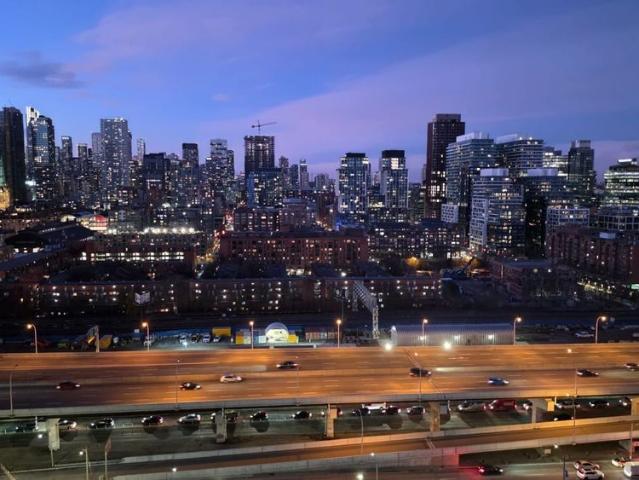 For Lease 15 Richardson Street Unit# 1801, Toronto, Ontario