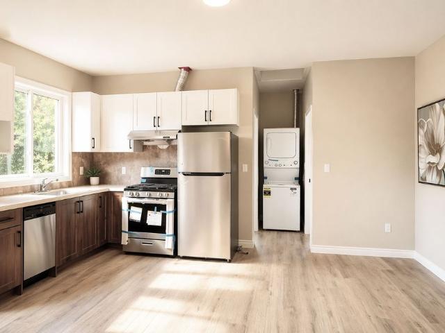 For Lease 15 Waddington Crescent Unit# 3, Toronto, Ontario