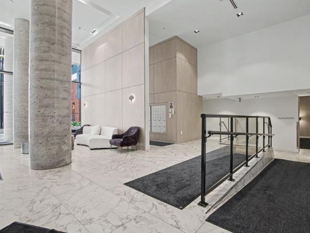 For Lease 15 WELLINGTON Street Unit# 2214, Kitchener, Ontario