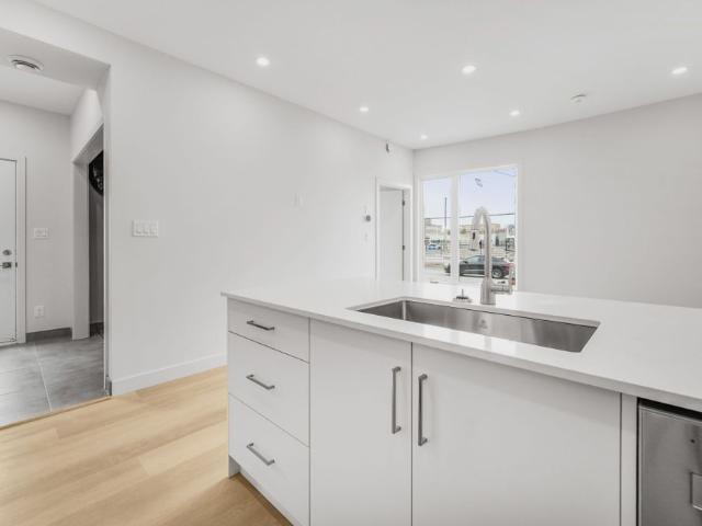 For Lease 1650 Scott Street Unit# B, Tunneys Pasture and Ottawa West, Ontario