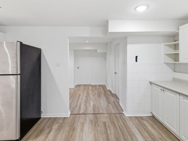 For Lease 1652 Major Oaks Road Unit# Bsmnt, Pickering, Ontario
