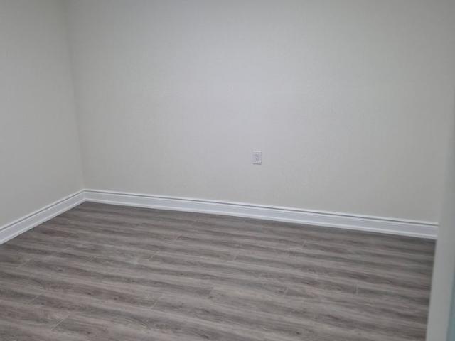 For Lease 1667 Summergrove Crescent Unit# Bsmt, Mississauga, Ontario