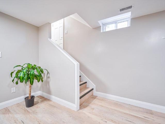 For Lease 169 Killian Road Unit# Room A, Vaughan, Ontario