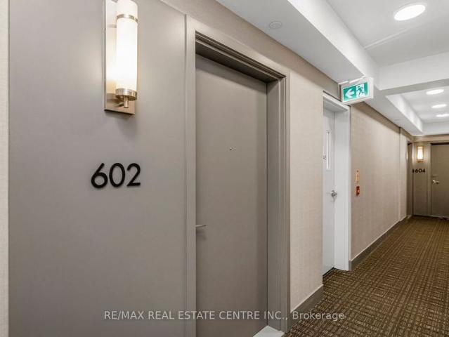 For Lease 160 Canon Jackson Drive Unit# 602, Toronto, Ontario