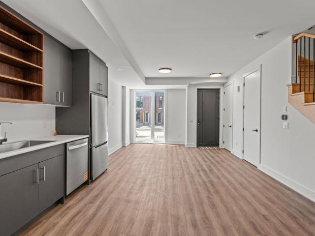 For Lease 160 Everett Common, St. Catharines, Ontario