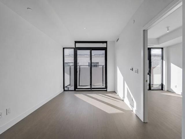 For Lease 160 Kingsway Crescent Unit# 703, Toronto, Ontario