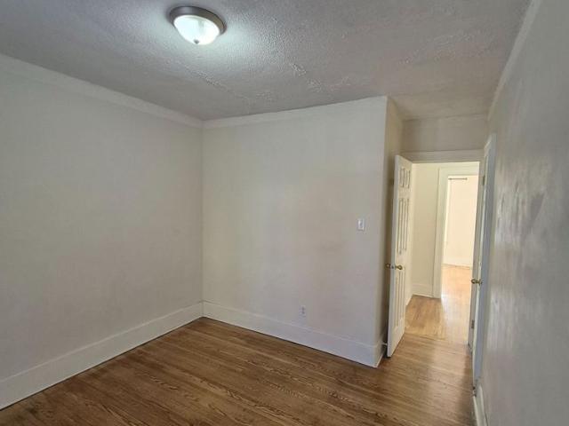 For Lease 1614 Ontario Street Unit# #3, Windsor, Ontario
