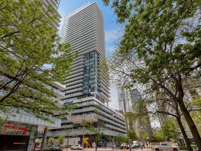 For Lease 161 Roehampton Avenue Unit# 206, Toronto, Ontario