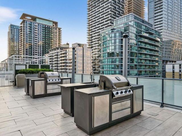 For Lease 161 Roehampton Avenue Unit# 3003, Toronto, Ontario