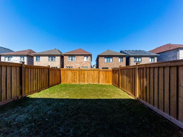 For Lease 162 Ogston Crescent, Whitby, Ontario