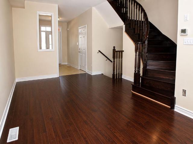 For Lease 162 Collin Court, Richmond Hill, Ontario