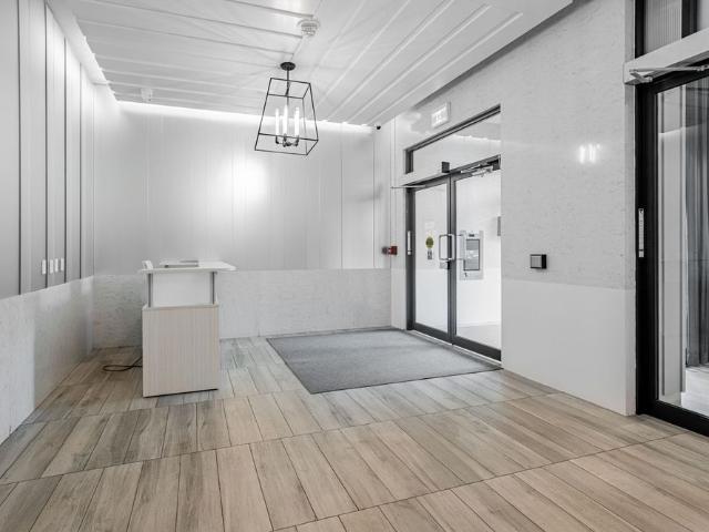 For Lease 1630 Queen Street Unit# 211, Toronto, Ontario