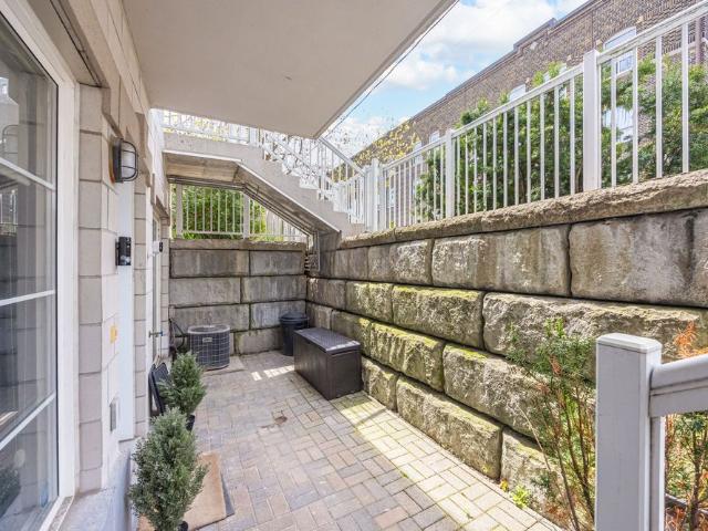 For Lease 163 Bleecker Street Unit# 111, Toronto, Ontario