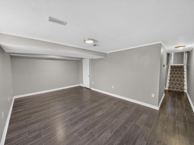 For Lease 163 Livingston Avenue, Grimsby, Ontario