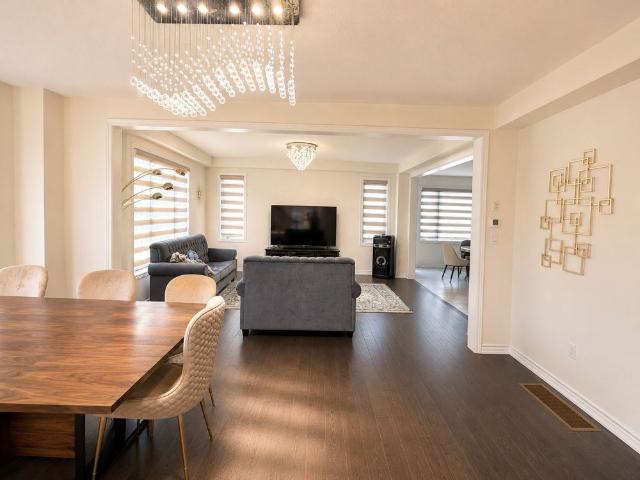 For Lease 163 Terry Fox Drive Road Unit# Upper Floor, Barrie, Ontario