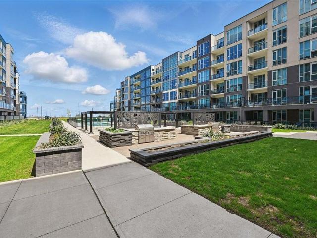For Lease 16 Concord Place Unit# 135, Grimsby, Ontario