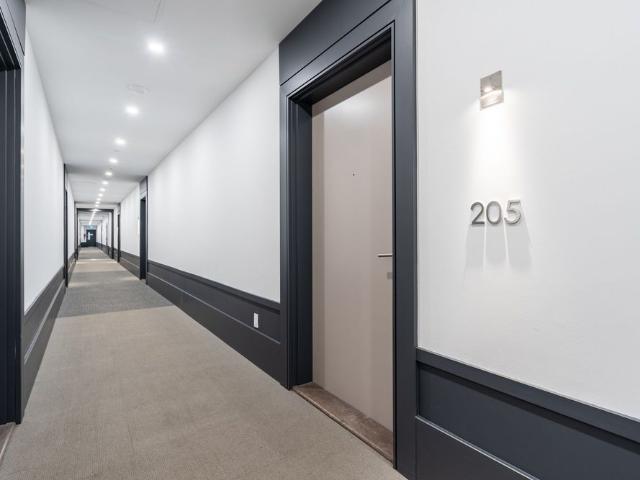 For Lease 16 Concord Place Unit# 205, Grimsby, Ontario