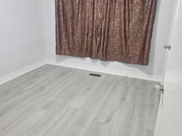 For Lease 16 Cicerella Crescent Unit# Main, Toronto, Ontario