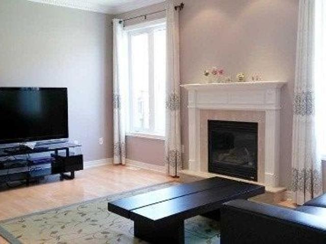 For Lease 16 Brocton Avenue, Richmond Hill, Ontario