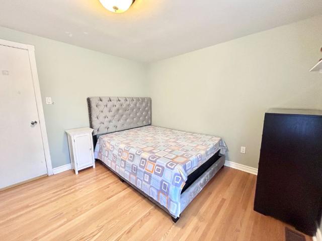 For Lease 16 Gloxinia Crescent Unit# 2 Rooms on 2nd Fl, Toronto, Ontario