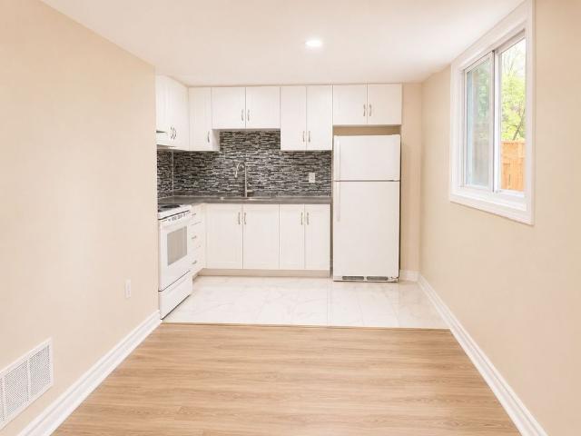 For Lease 16 Dominy Drive, Ajax, Ontario