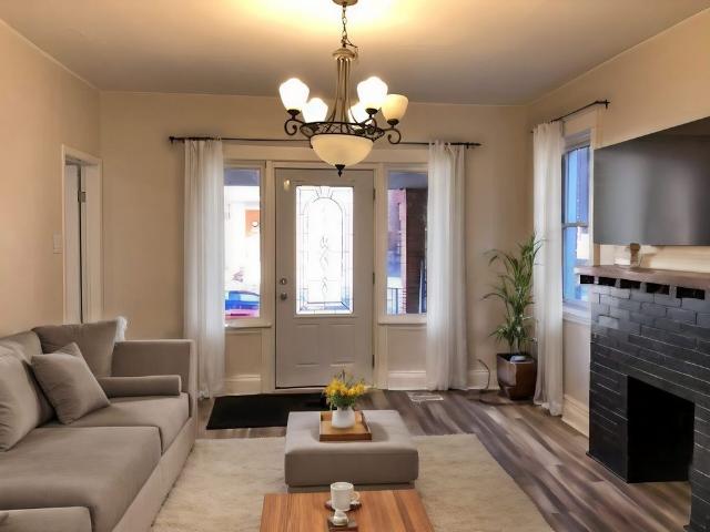 For Lease 16 Eastbourne Avenue Unit# Main Fl, Hamilton, Ontario