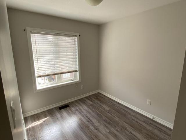For Lease 16 Kenridge Terrace, Hamilton, Ontario