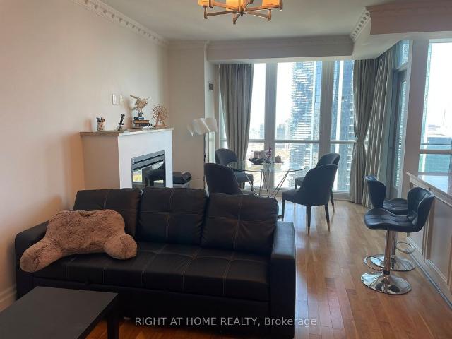 For Lease 16 Harbour Street Unit# 4904, Toronto, Ontario