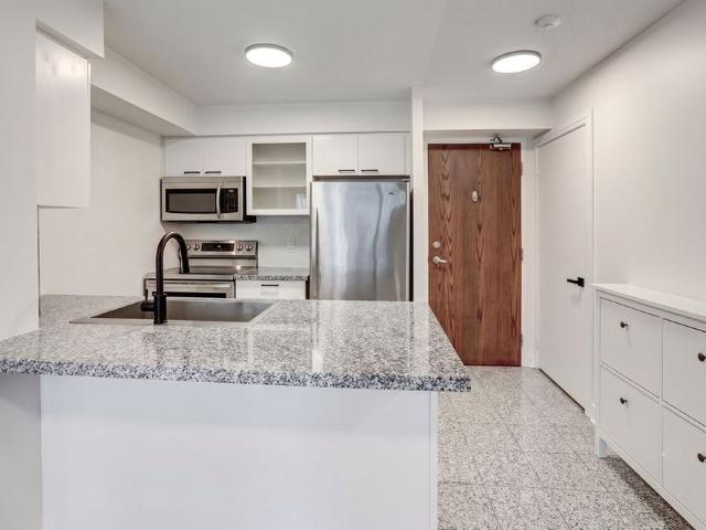 For Lease 16 Harrison Garden Boulevard Unit# 2407, Toronto, Ontario