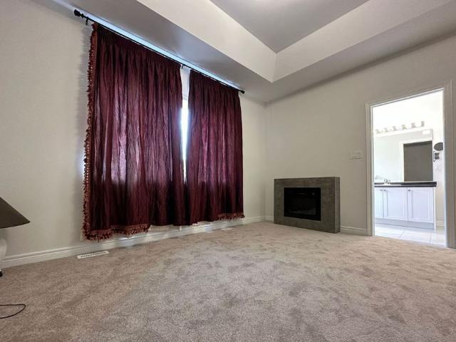 For Lease 16 Littlewood Drive, Whitby, Ontario