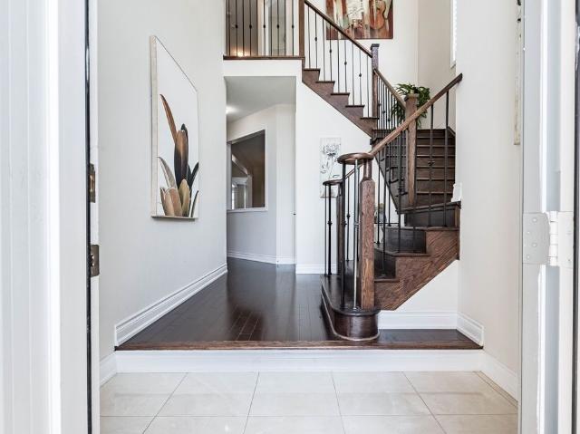 For Lease 16 Monarch Drive, Halton Hills, Ontario