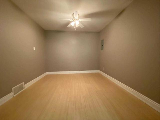 For Lease 16 North Hills Terrace Unit# Lower, Toronto, Ontario