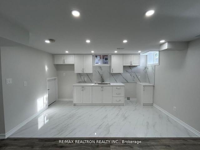 For Lease 16 Yang Street Unit# Bsmnt, Richmond Hill, Ontario