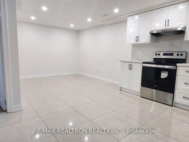 For Lease 174 Adventure Crescent, Vaughan, Ontario