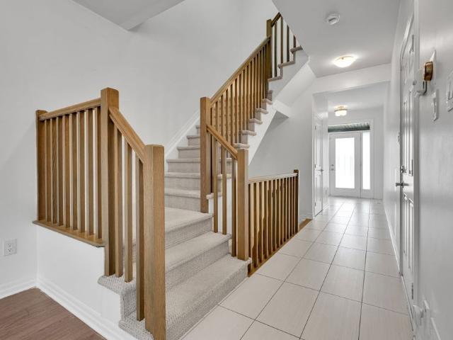 For Lease 174 Hawkshaw Crescent, Barrhaven, Ontario