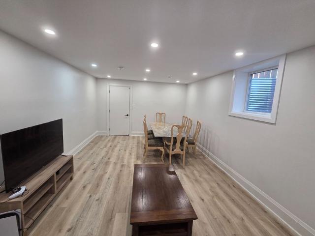 For Lease 1756 Bridewell Court Unit# Basement Apt, Mississauga, Ontario