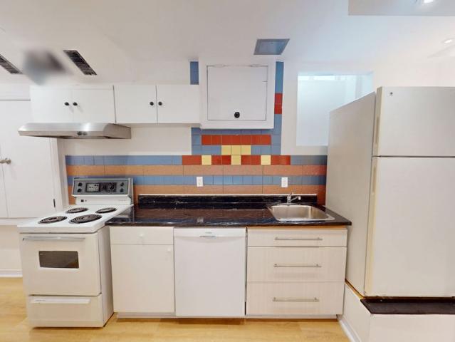 For Lease 175 Harbord Street Unit# Bsmt Apt, Toronto, Ontario